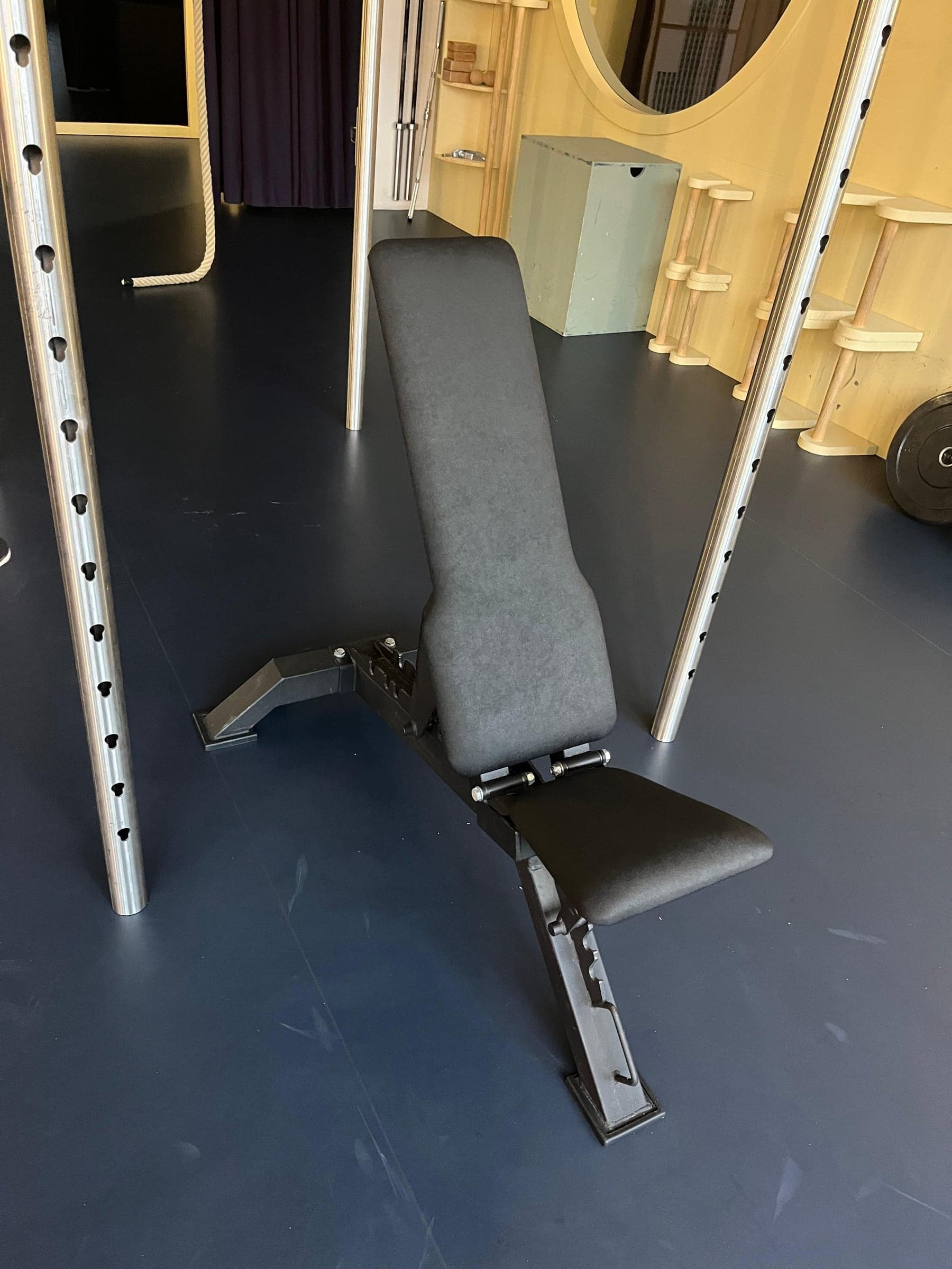 Panca, dettaglio del rivestimento